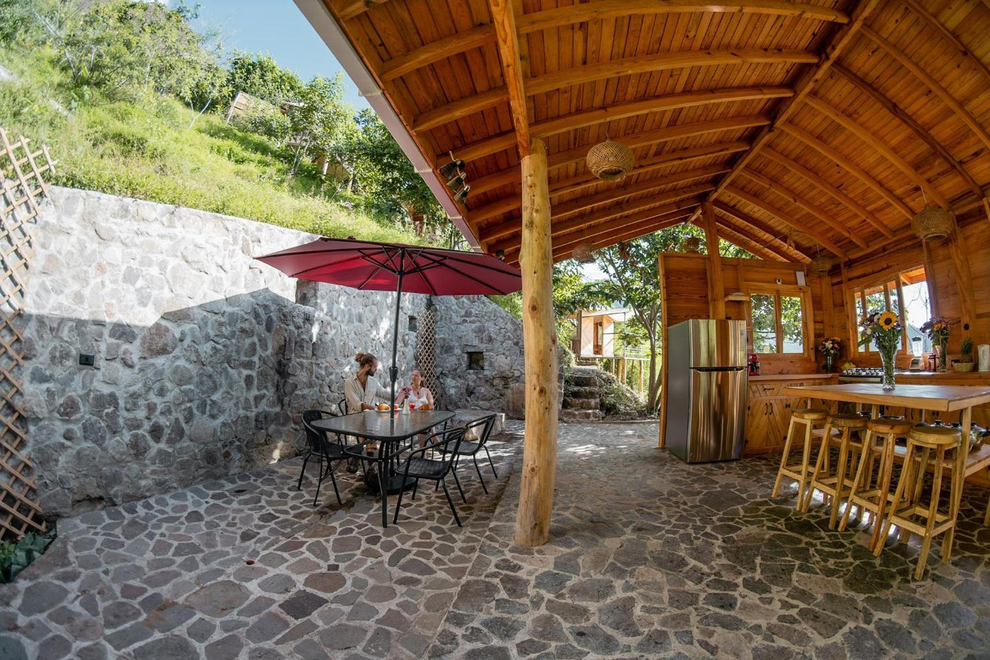 Fuego Atitlan Eco-Hotel San Marcos La Laguna Exterior photo